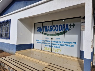 SINTRASCOOPA: Sindicato oferece benefícios e fortalece luta dos trabalhadores SINTRASCOOPA: Sindicato oferece benefícios e fortalece luta dos trabalhadores